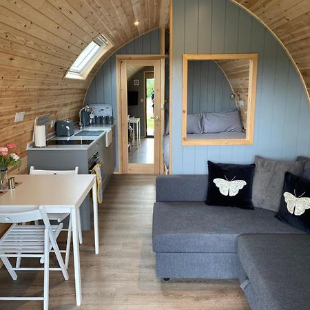 Mowbray Cottages & Glamping South Kilvington Екстер'єр фото