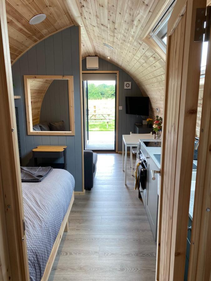 Mowbray Cottages & Glamping South Kilvington Екстер'єр фото