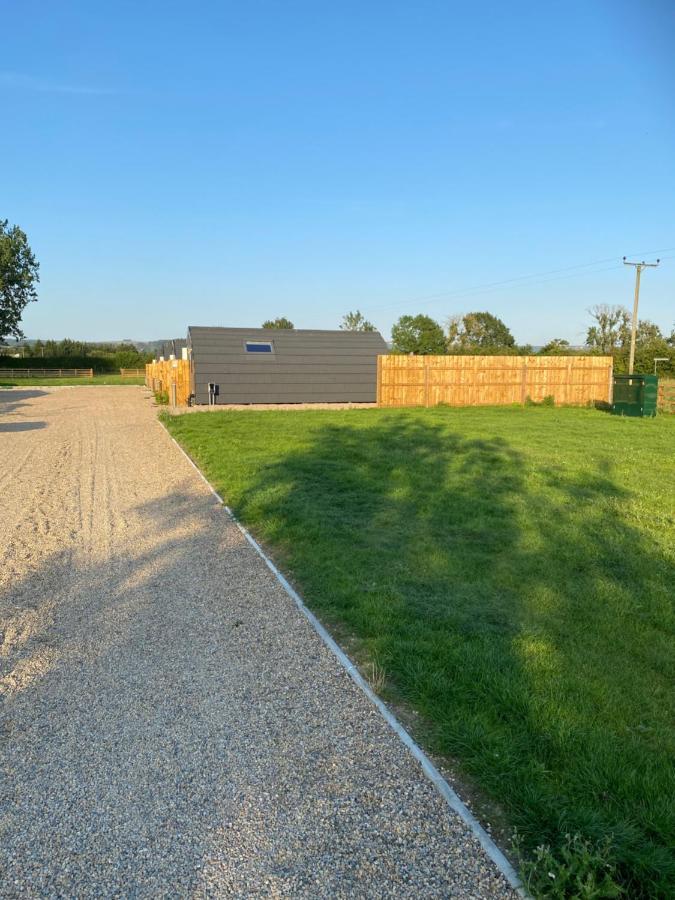 Mowbray Cottages & Glamping South Kilvington Екстер'єр фото